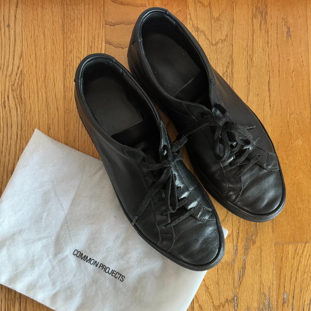 Common Projects Men's Original Achilles Sneaker (Size 42)